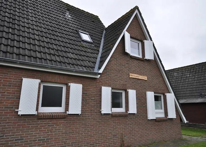 Nr 31 - Am Yachthafen * Carolinensiel